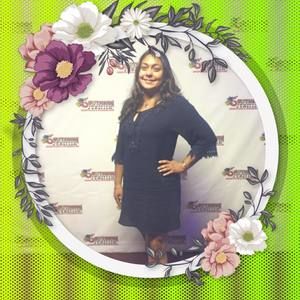 Meet your Posher, Evie